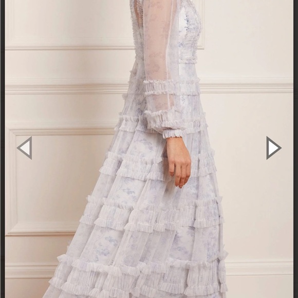 Needle & Thread - Picture 5 of 9